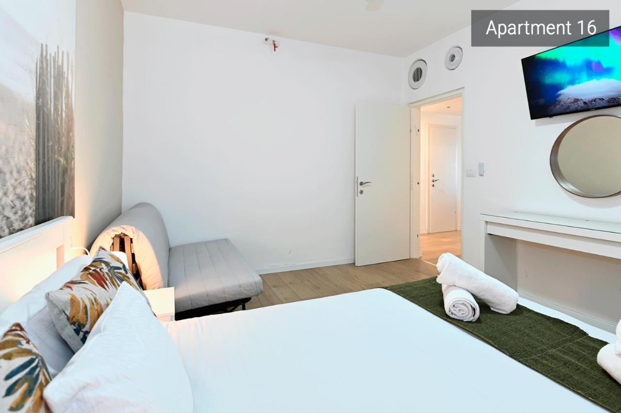 Yalarent C Kinneret Hotel Apartments Migdal Exterior photo