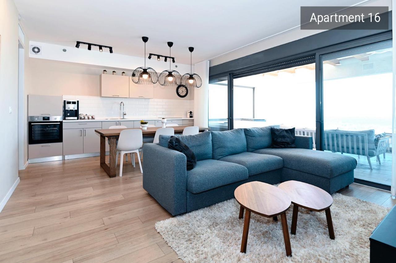 Yalarent C Kinneret Hotel Apartments Migdal Exterior photo